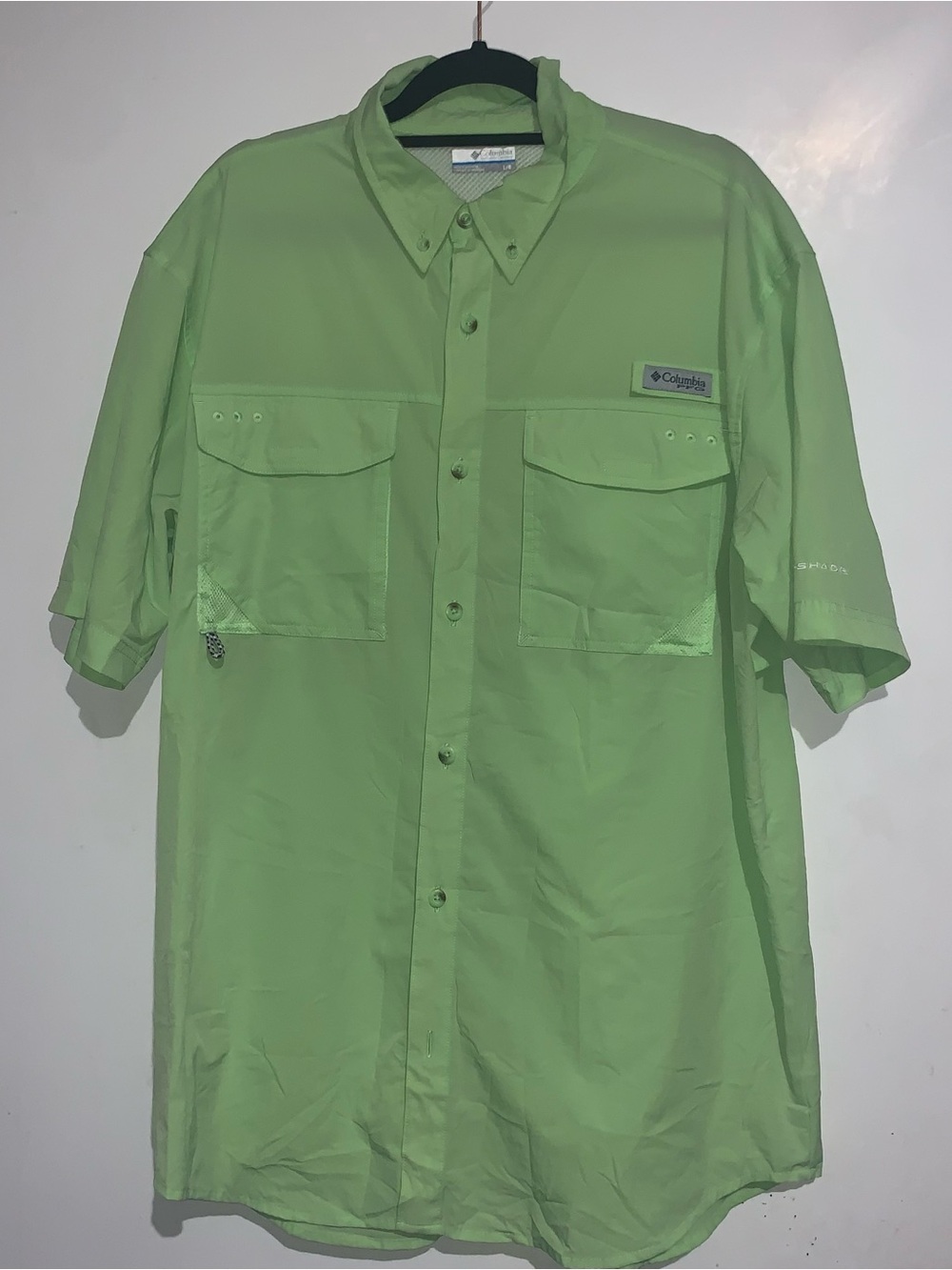 Columbia Men’s Short Sleeve Fishing Shirt - Lime Green- L